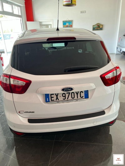 Ford C-Max 1.6 120CV GPL Titanium (2)