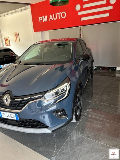 Renault Captur TCe 100 CV GPL Intens (10)
