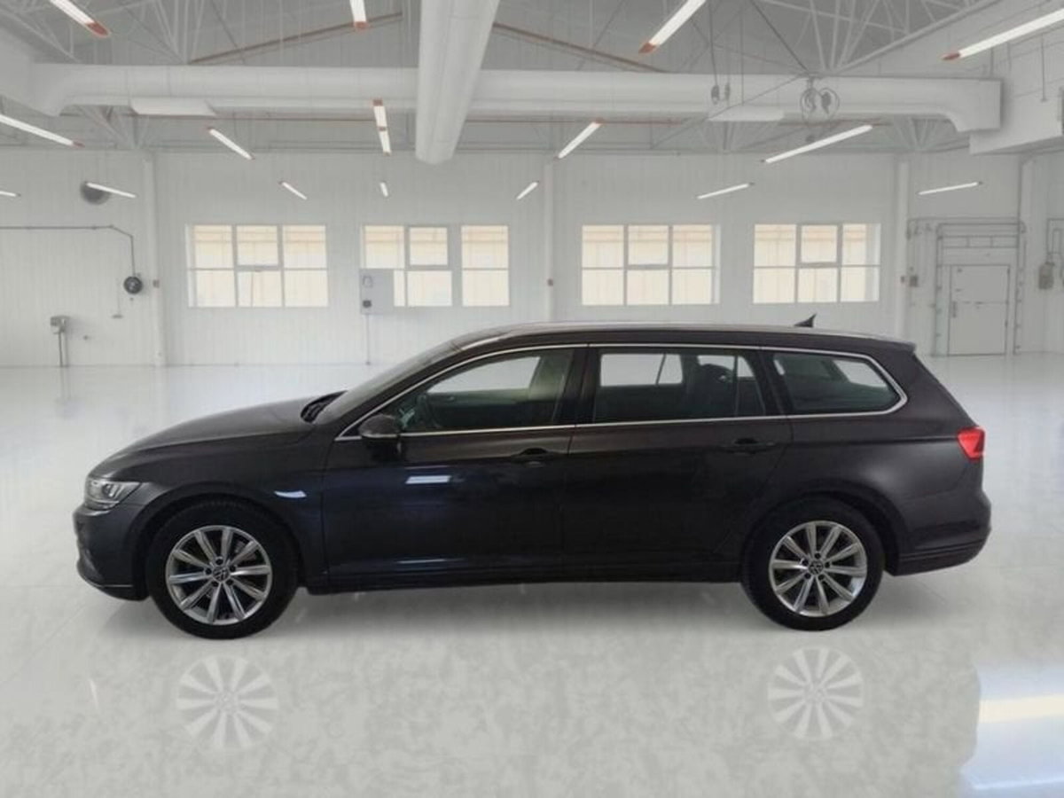 Volkswagen Passat Variant 2.0 TDI SCR EVO DSG Business (4)