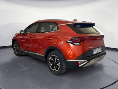 Kia Sportage 1.6 crdi mhev Business dct (6)