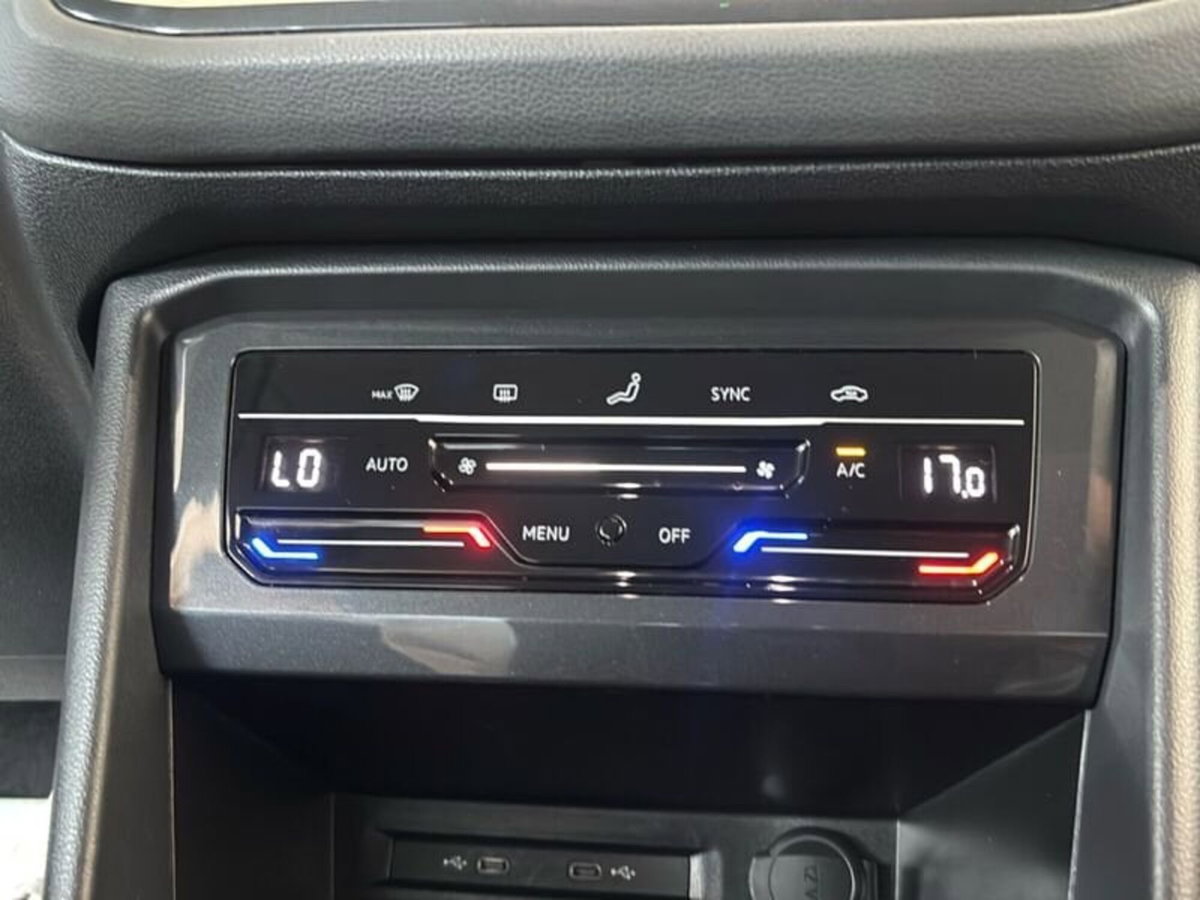 Volkswagen Tiguan Allspace 2.0 tdi Life 150cv dsg (19)