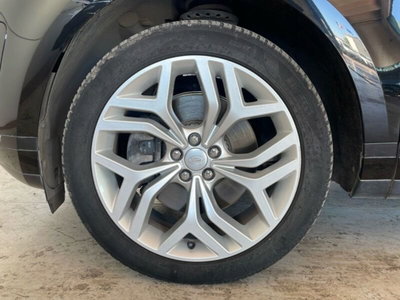Land Rover Range Rover Evoque 2.0D I4 163CV AWD Auto R-Dynamic SE (10)