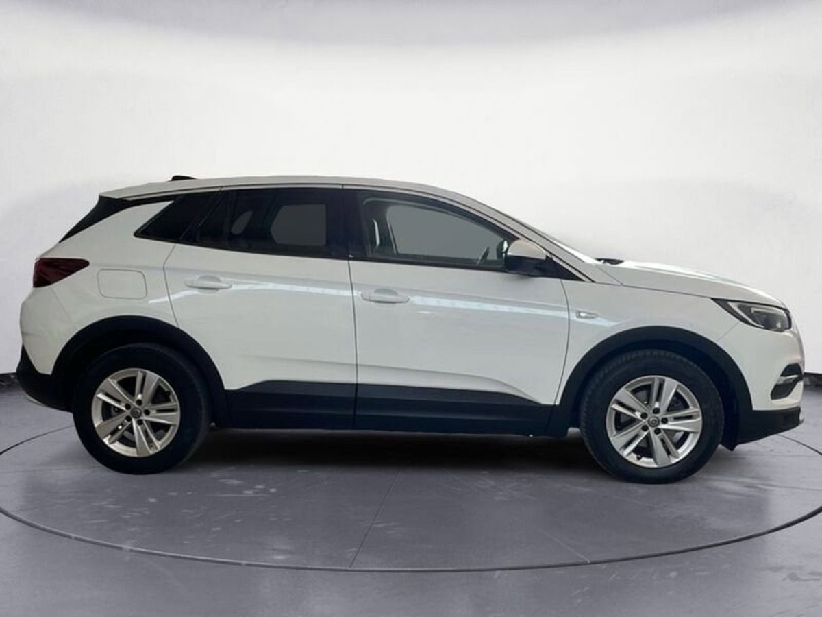 Opel Grandland X 1.5 diesel Ecotec Start&Stop Innovation (5)