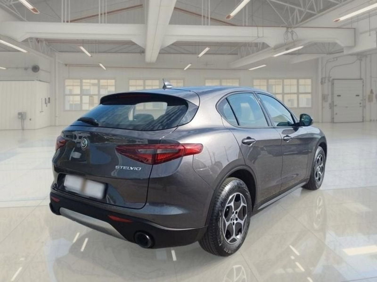Alfa Romeo Stelvio Stelvio 2.2 Turbodiesel 190 CV AT8 Q4 Super Business (3)