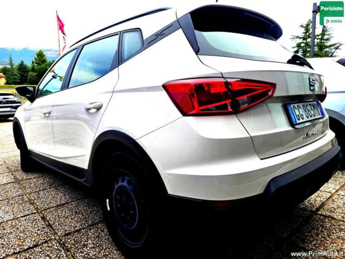 SEAT Arona 1.0 TGI Reference (6)