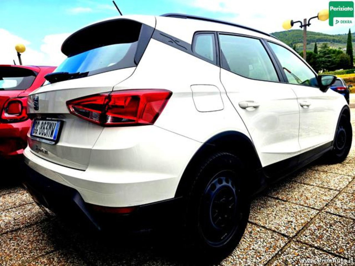 SEAT Arona 1.0 TGI Reference (8)