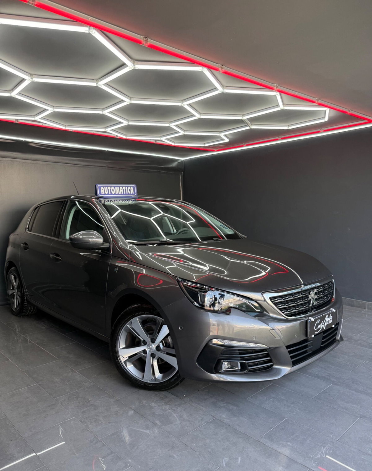 Peugeot 308 BlueHDi 130 S&S EAT8 Tech Edition (2)