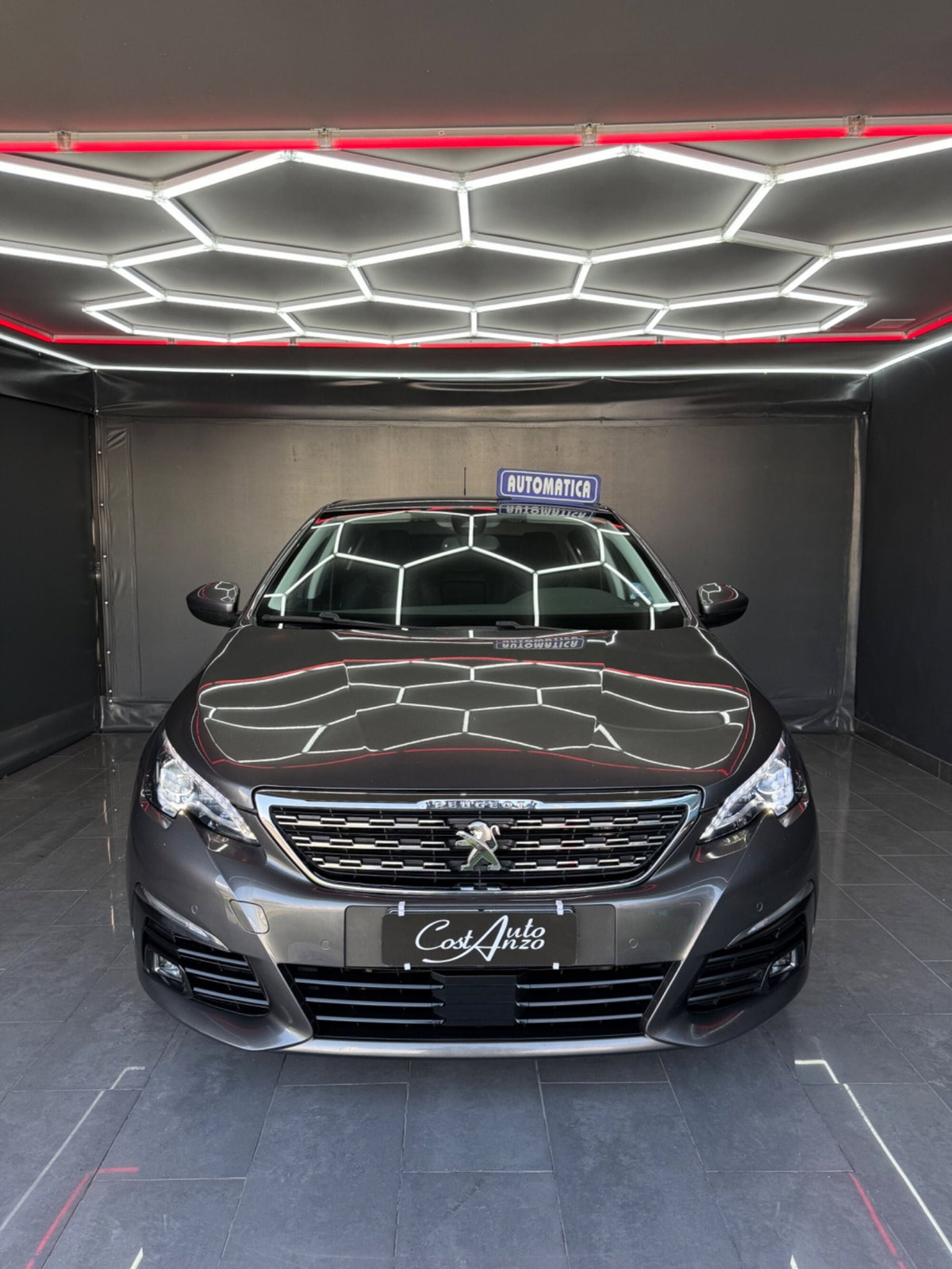 Peugeot 308 BlueHDi 130 S&S EAT8 Tech Edition (3)