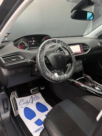 Peugeot 308 BlueHDi 130 S&S EAT8 Tech Edition (8)
