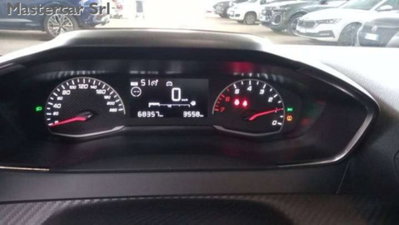 Peugeot 208 1.2 puretech Active s&s 75cv (11)