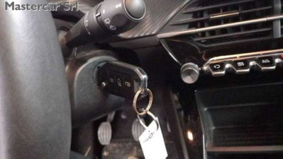 Peugeot 208 1.2 puretech Active s&s 75cv (13)