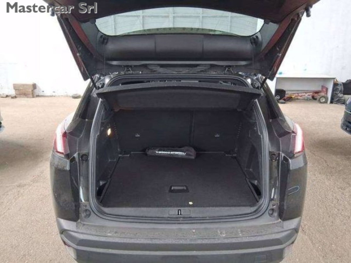 Peugeot 3008 PureTech Turbo 130 S&S Active Pack (11)