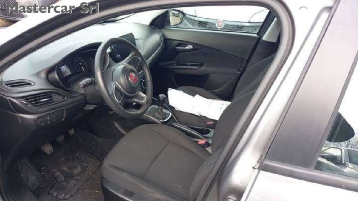 Fiat Tipo Station Wagon Tipo SW 1.0 t3 Cross 100cv (6)