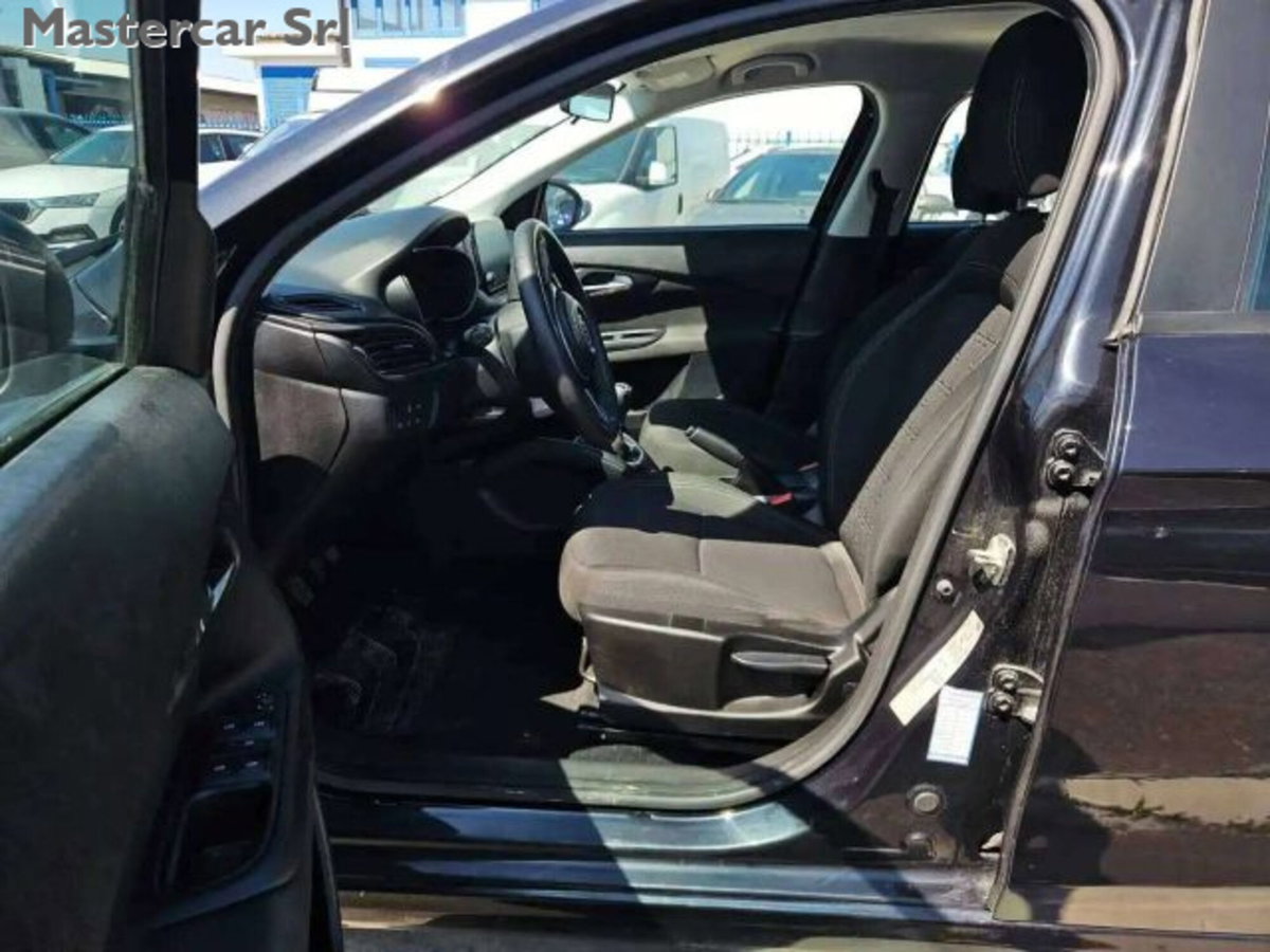 Fiat Tipo Station Wagon Tipo SW 1.0 t3 Cross 100cv (10)