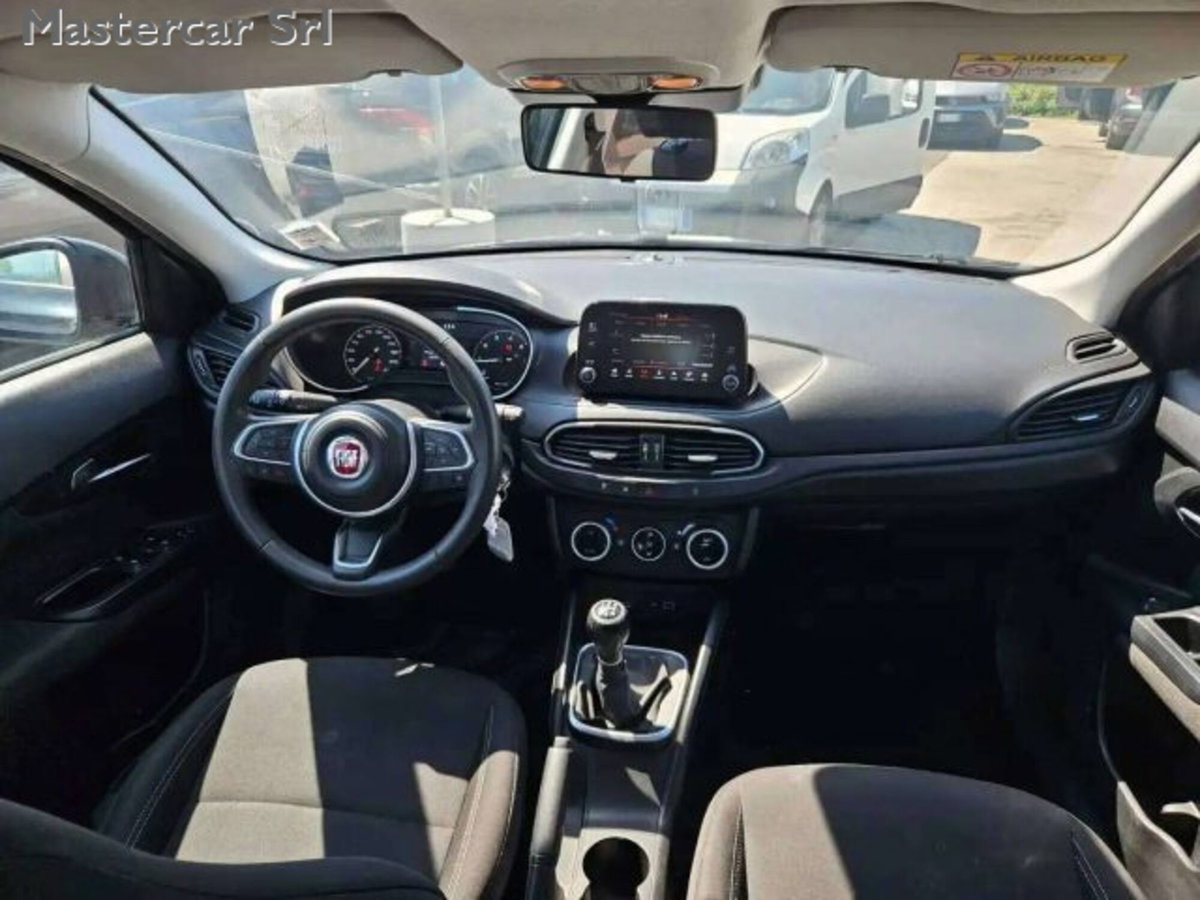 Fiat Tipo Station Wagon Tipo SW 1.0 t3 Cross 100cv (11)
