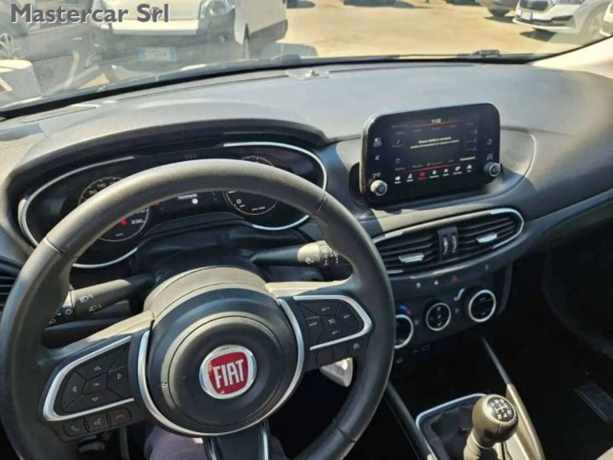 Fiat Tipo Station Wagon Tipo SW 1.0 t3 Cross 100cv (13)