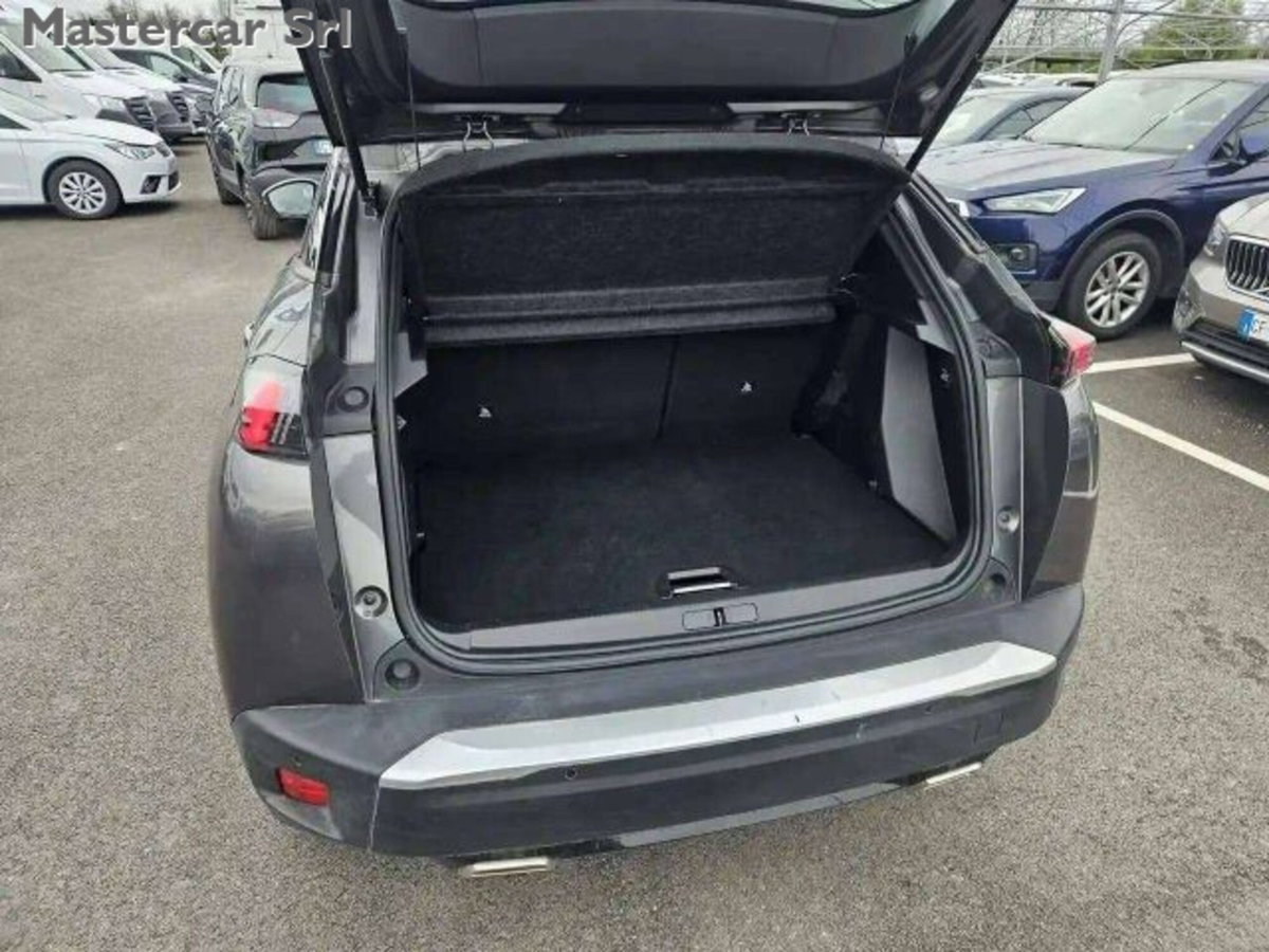 Peugeot 2008 PureTech 130 S&S EAT8 Active Pack (14)