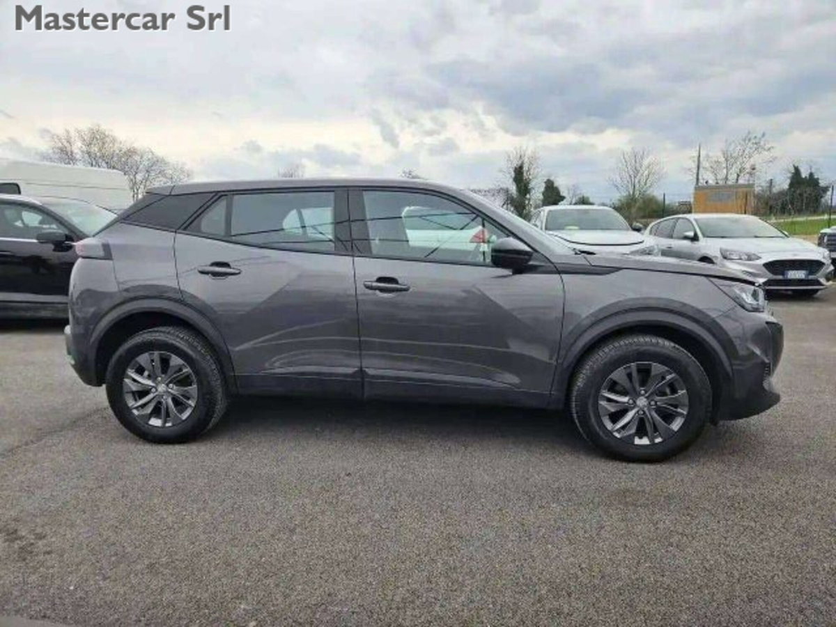Peugeot 2008 PureTech 130 S&S EAT8 Active Pack (6)
