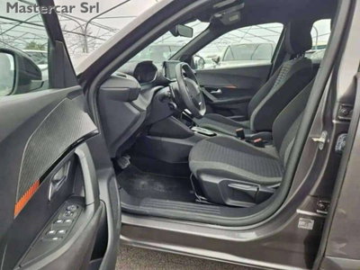 Peugeot 2008 PureTech 130 S&S EAT8 Active Pack (9)