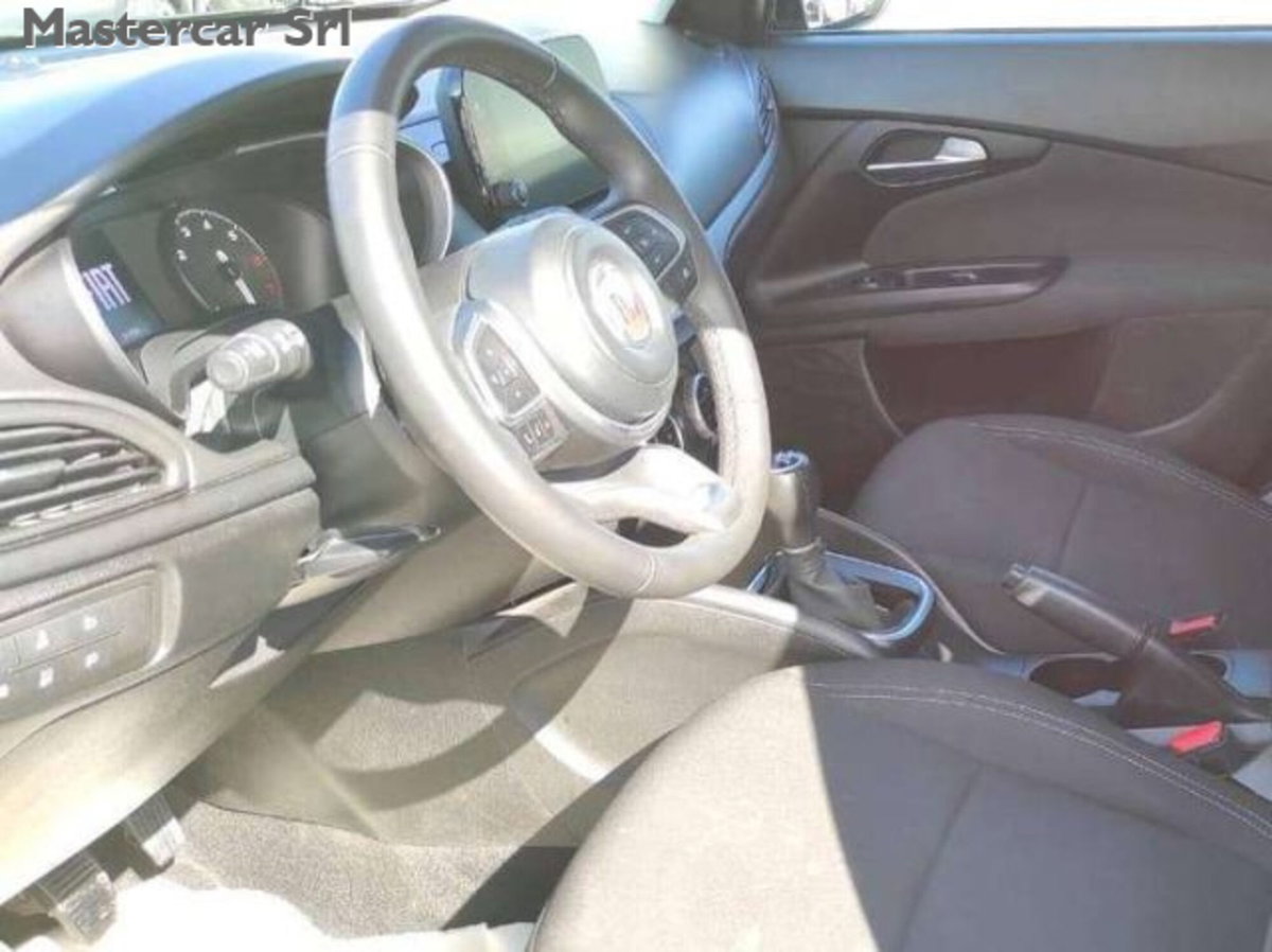 Fiat Tipo Station Wagon Tipo SW 1.0 t3 Cross 100cv (10)
