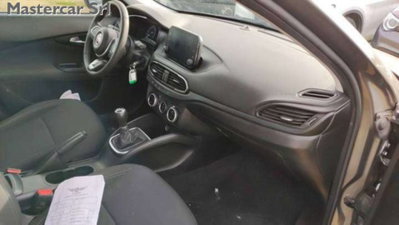 Fiat Tipo Station Wagon Tipo SW 1.0 t3 Cross 100cv (7)