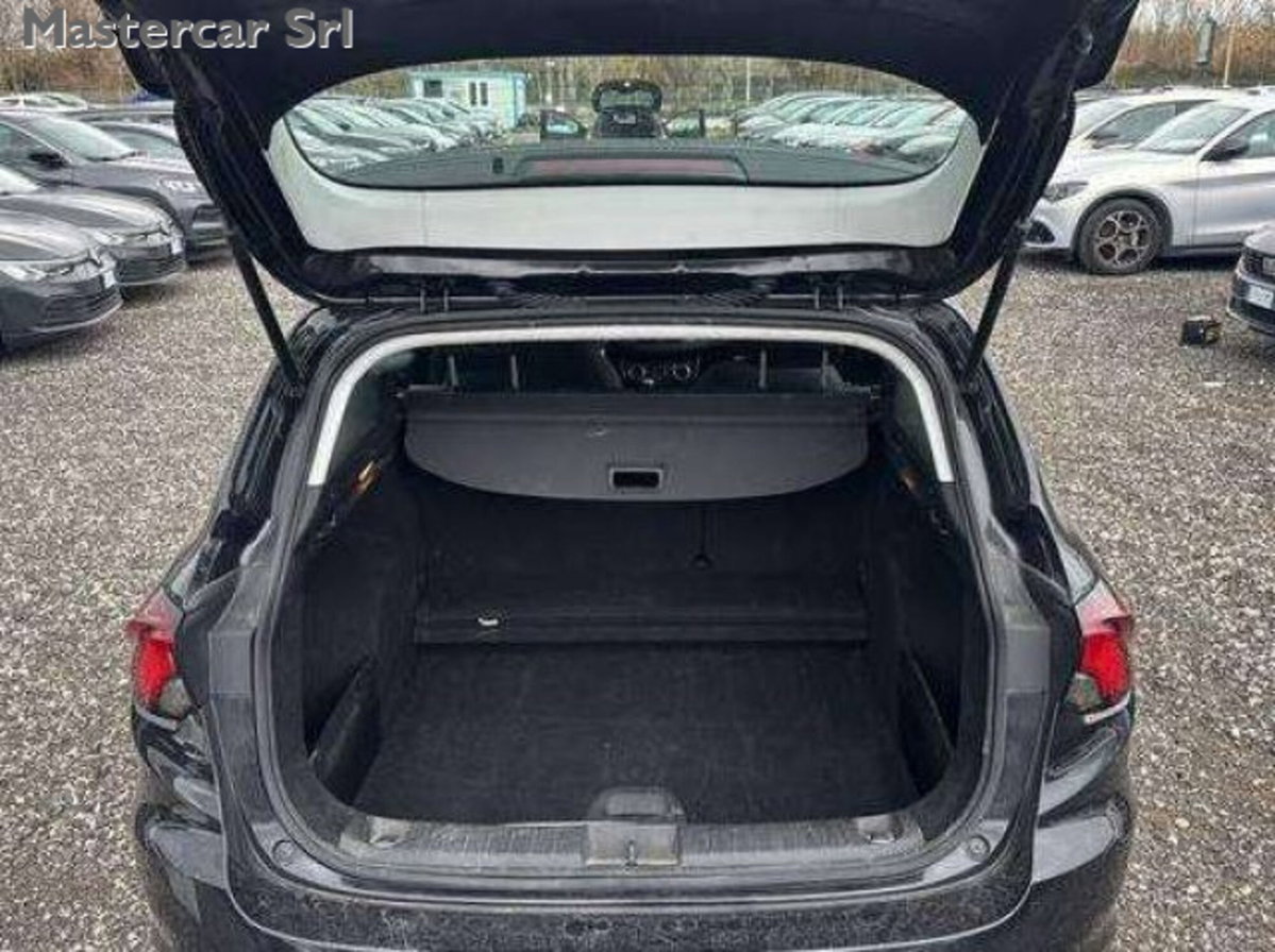Fiat Tipo Station Wagon Tipo SW 1.0 t3 Cross 100cv (10)