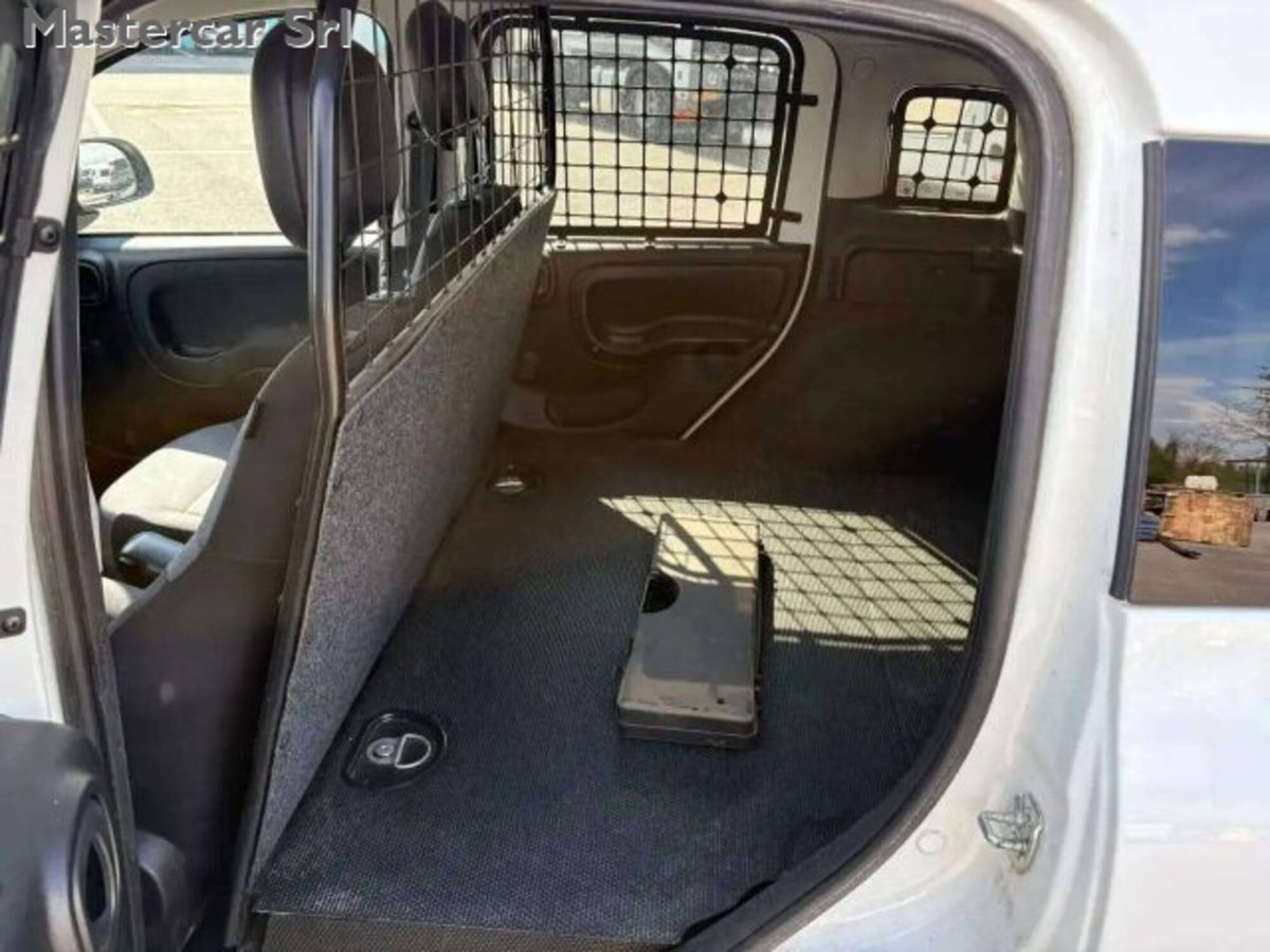 Fiat Panda 1.3 MJT 4x4 Pop Van 2 posti (13)