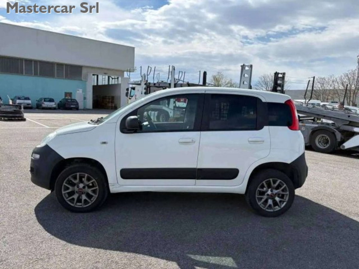 Fiat Panda 1.3 MJT 4x4 Pop Van 2 posti (6)