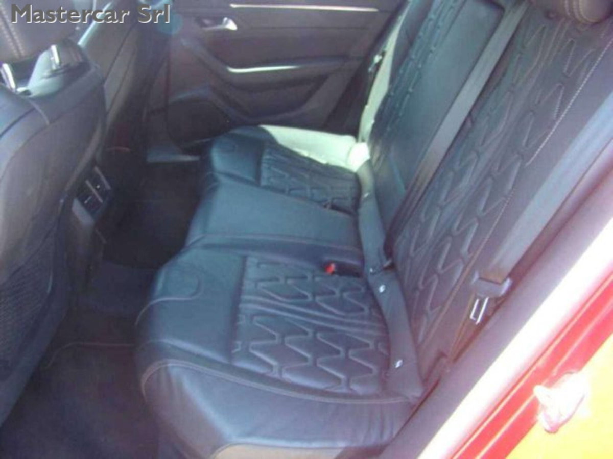 Peugeot 508 1.5 bluehdi GT s&s 130cv eat8 (7)