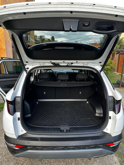 Hyundai Tucson 1.6 crdi 48V Exellence 2wd dct (18)