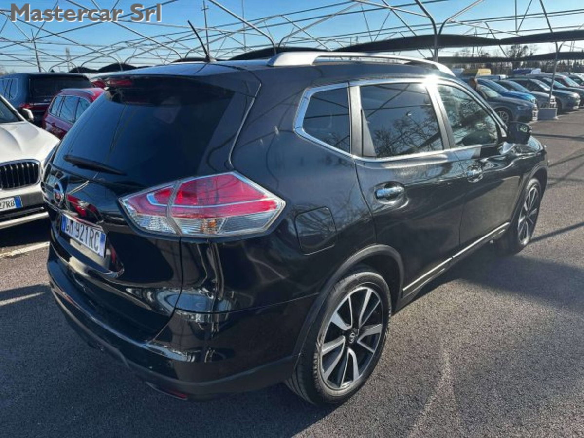 Nissan X-Trail 1.6 dCi 4WD Acenta Premium (3)