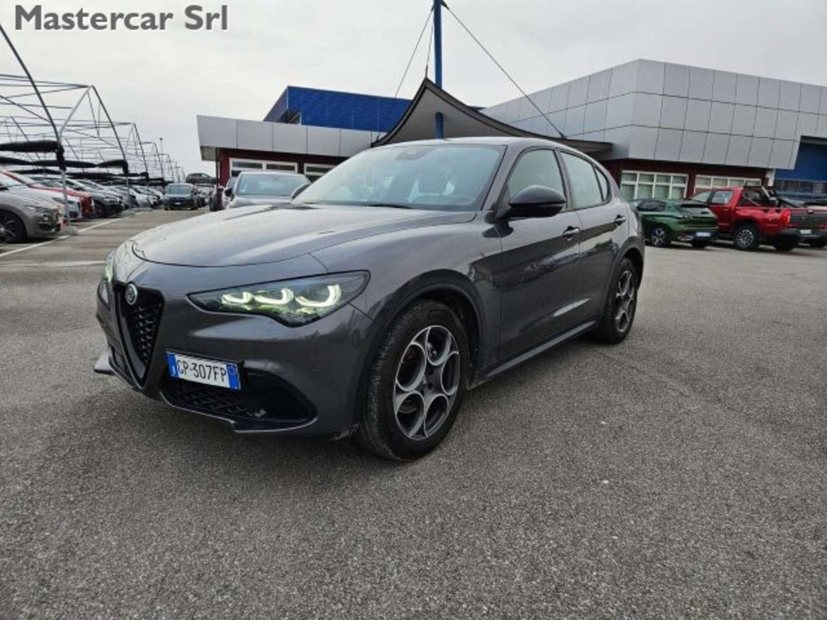 Alfa Romeo Stelvio 2.2 t Sprint rwd 160cv auto (2)