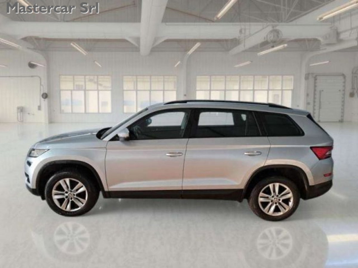 Skoda Kodiaq 2.0 TDI EVO SCR DSG Executive (2)
