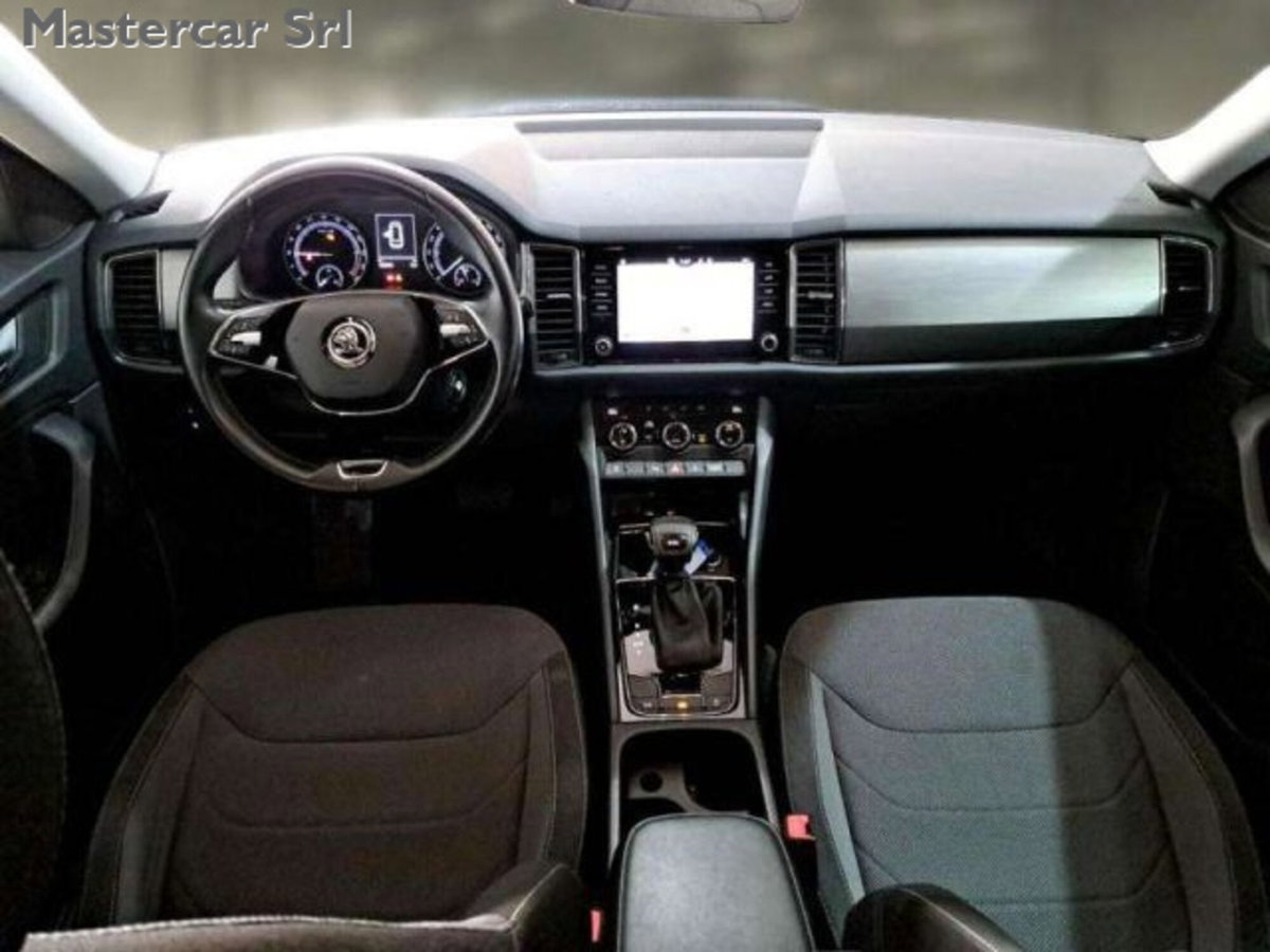 Skoda Kodiaq 2.0 TDI EVO SCR DSG Executive (6)