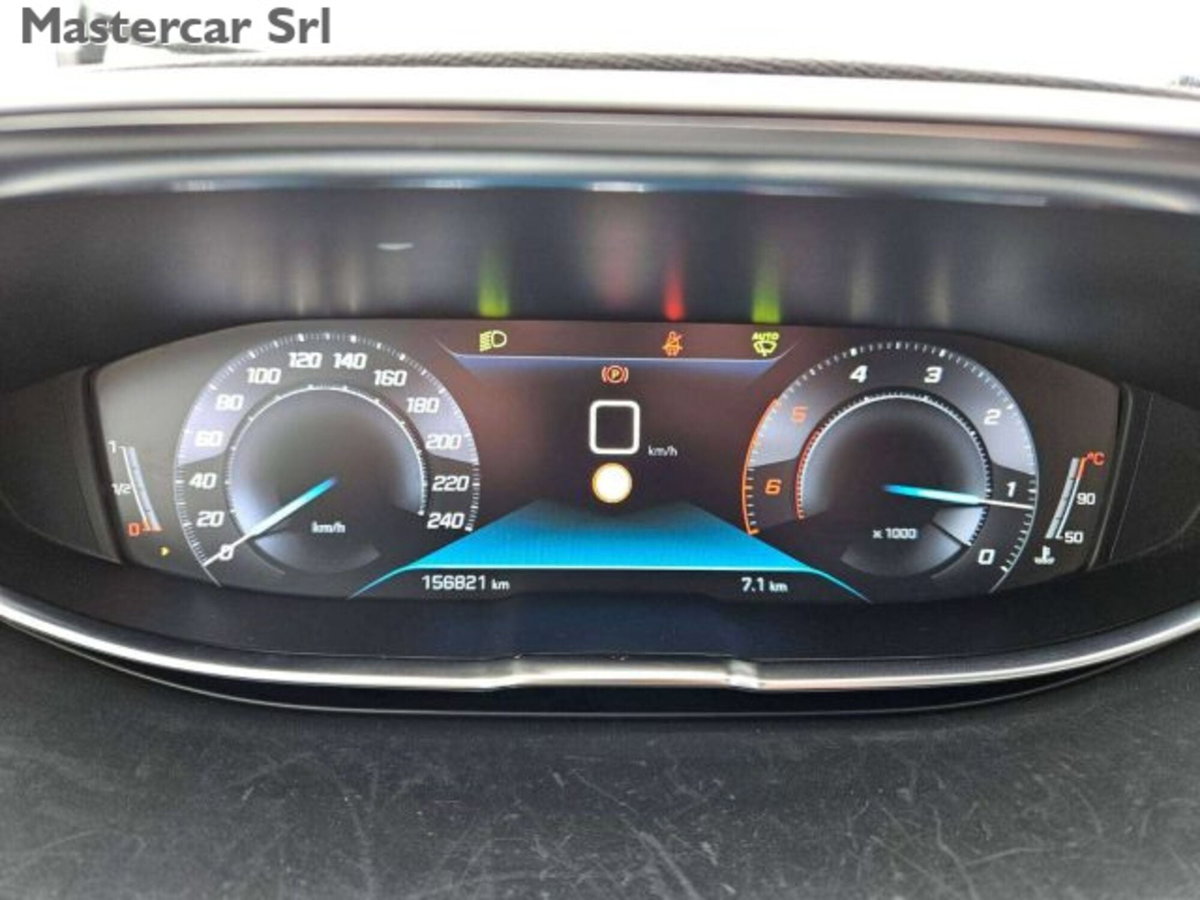 Peugeot 3008 BlueHDi 130 S&S Access (14)