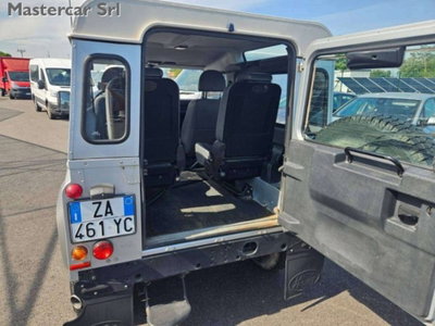 Land Rover Defender 90 2.4 TD4 Station Wagon S (15)