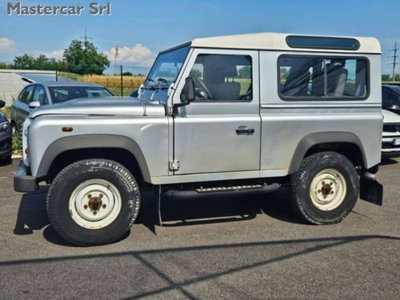 Land Rover Defender 90 2.4 TD4 Station Wagon S (6)