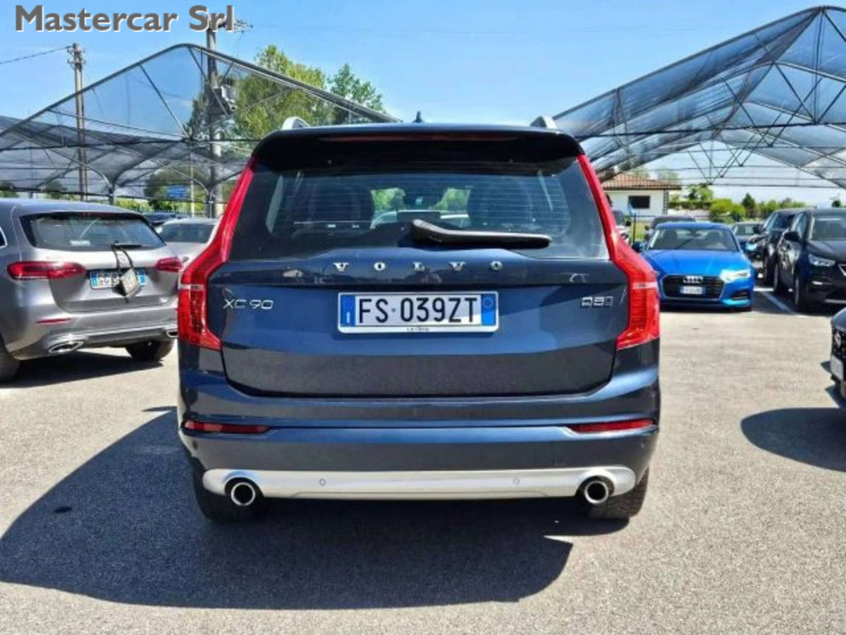 Volvo XC90 D5 AWD Geartronic Business Plus (7)