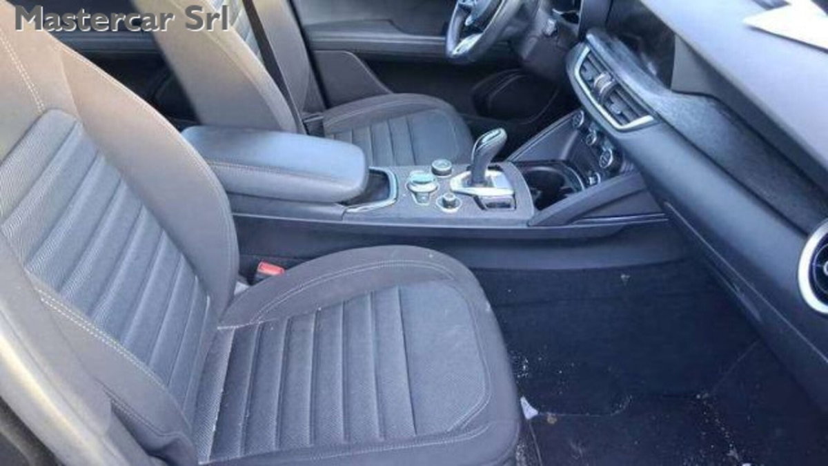 Alfa Romeo Stelvio Stelvio 2.2 Turbodiesel 210 CV AT8 Q4 Super (6)