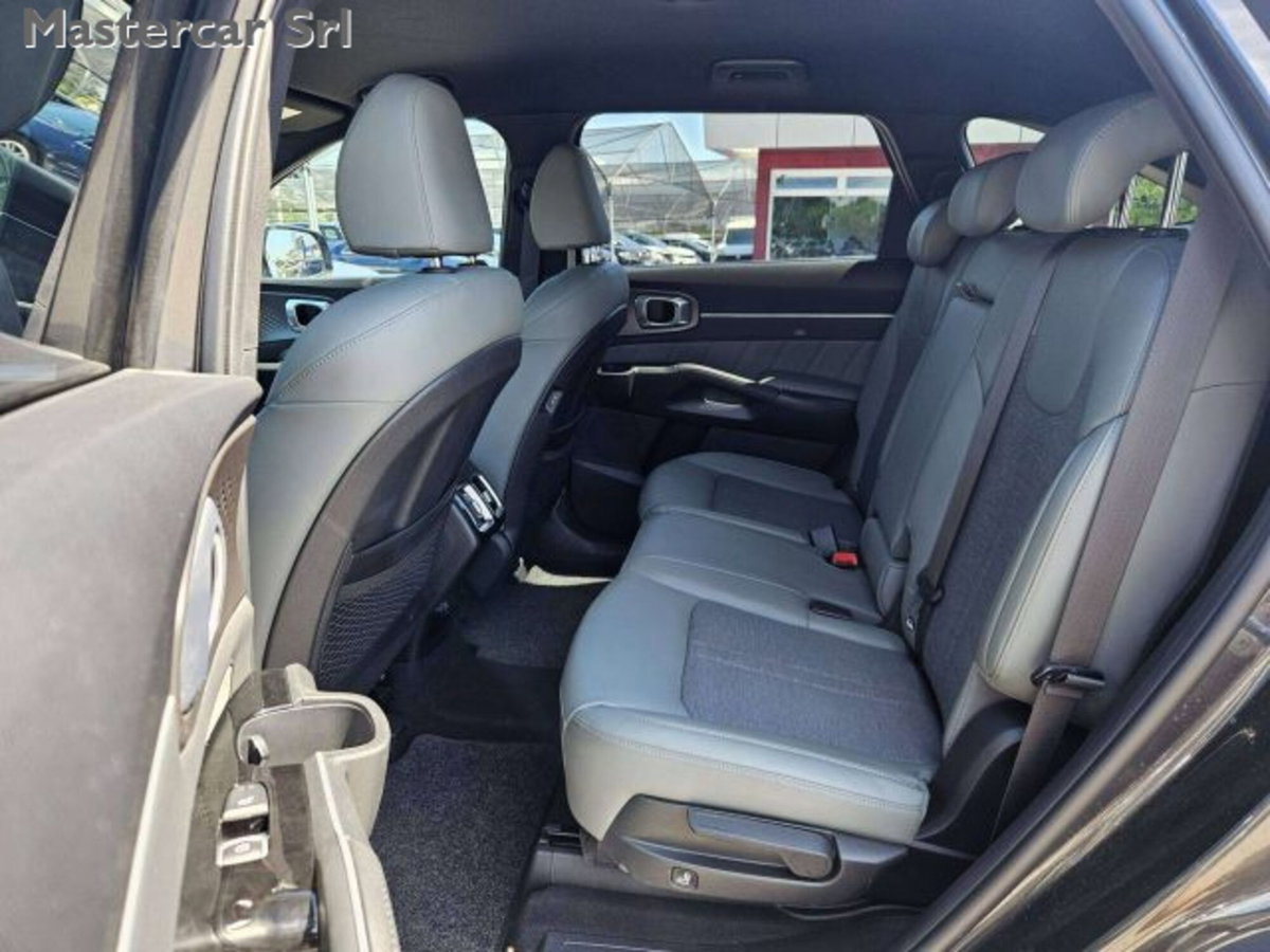 Kia Sorento 2.2 crdi Style 2wd dct8 (13)