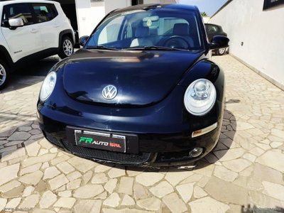 Volkswagen New Beetle TDI 105CV (2)