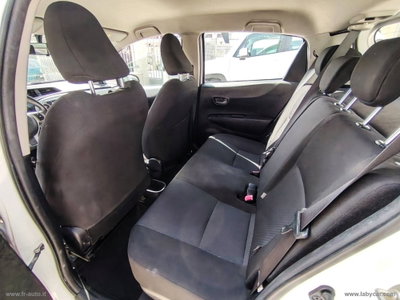 Toyota Yaris 1.5 Hybrid 5 porte Lounge (13)