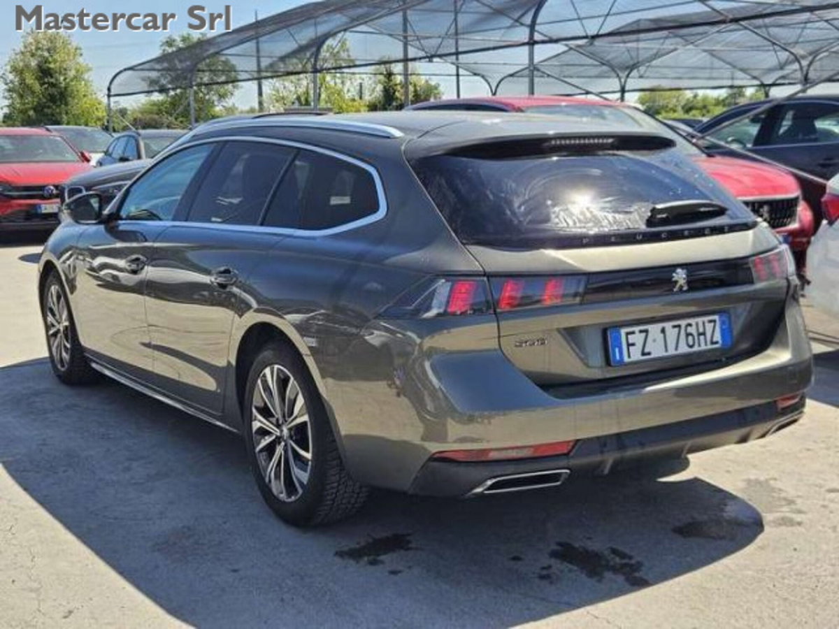 Peugeot 508 SW BlueHDi 130 Stop&Start Allure (4)