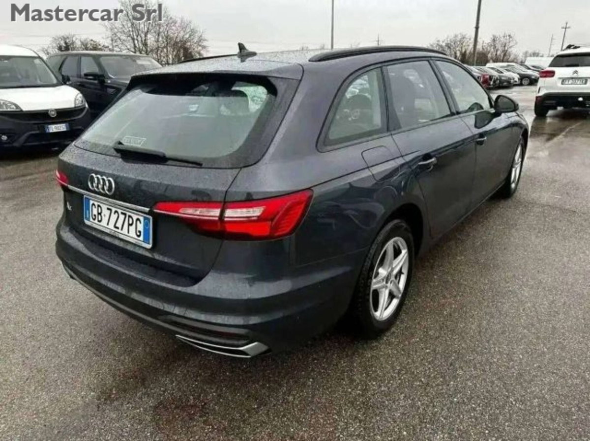 Audi A4 Allroad 2.0 TDI 163 CV S tronic Business (4)
