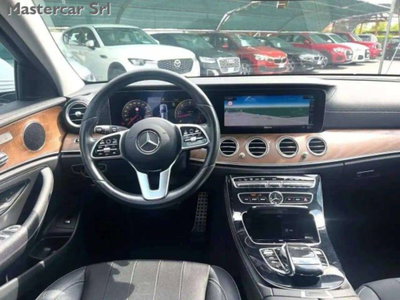 Mercedes-Benz Classe E Station Wagon 400 d 4Matic Auto Premium All-Terrain (10)