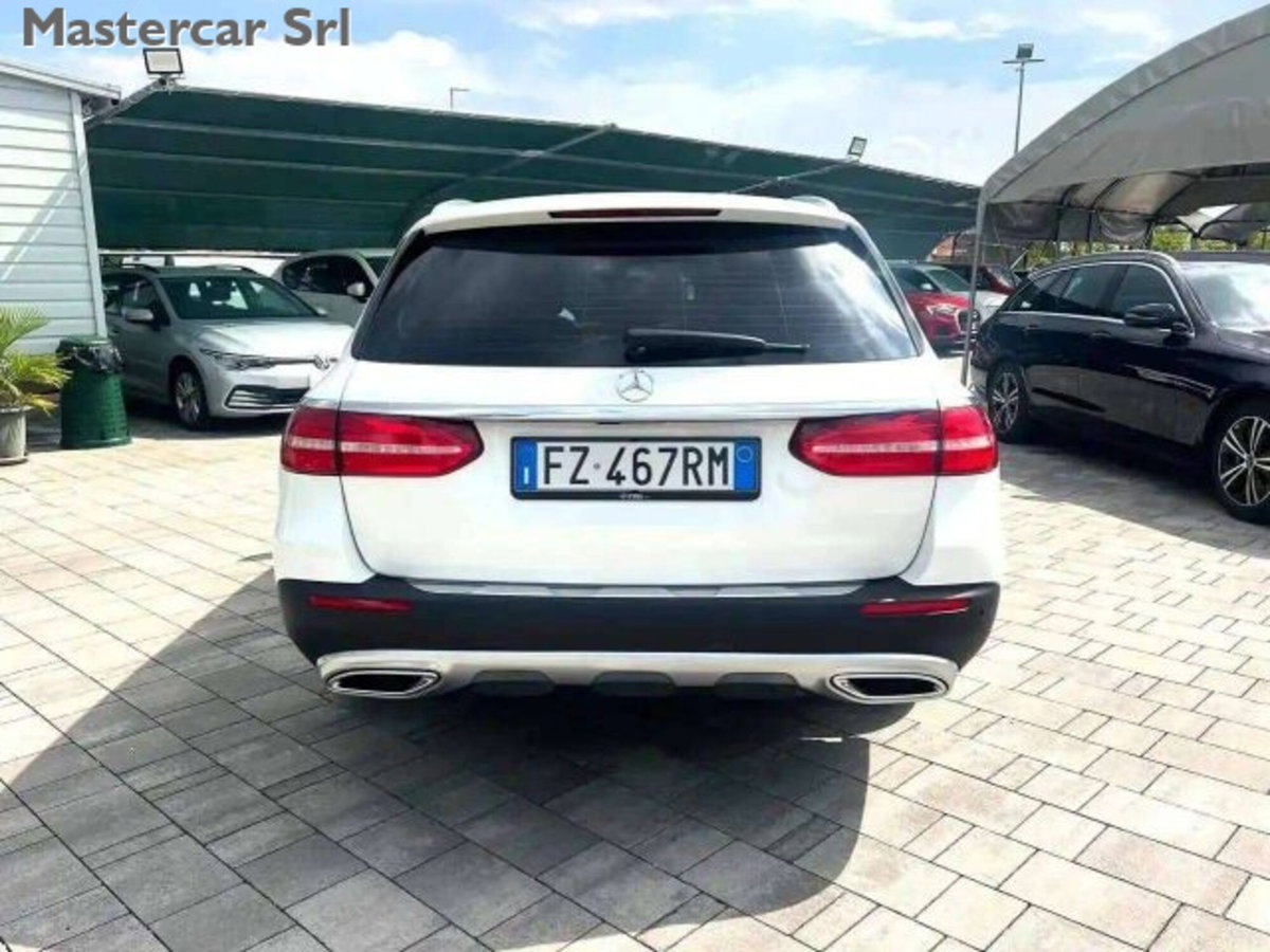 Mercedes-Benz Classe E Station Wagon 400 d 4Matic Auto Premium All-Terrain (3)