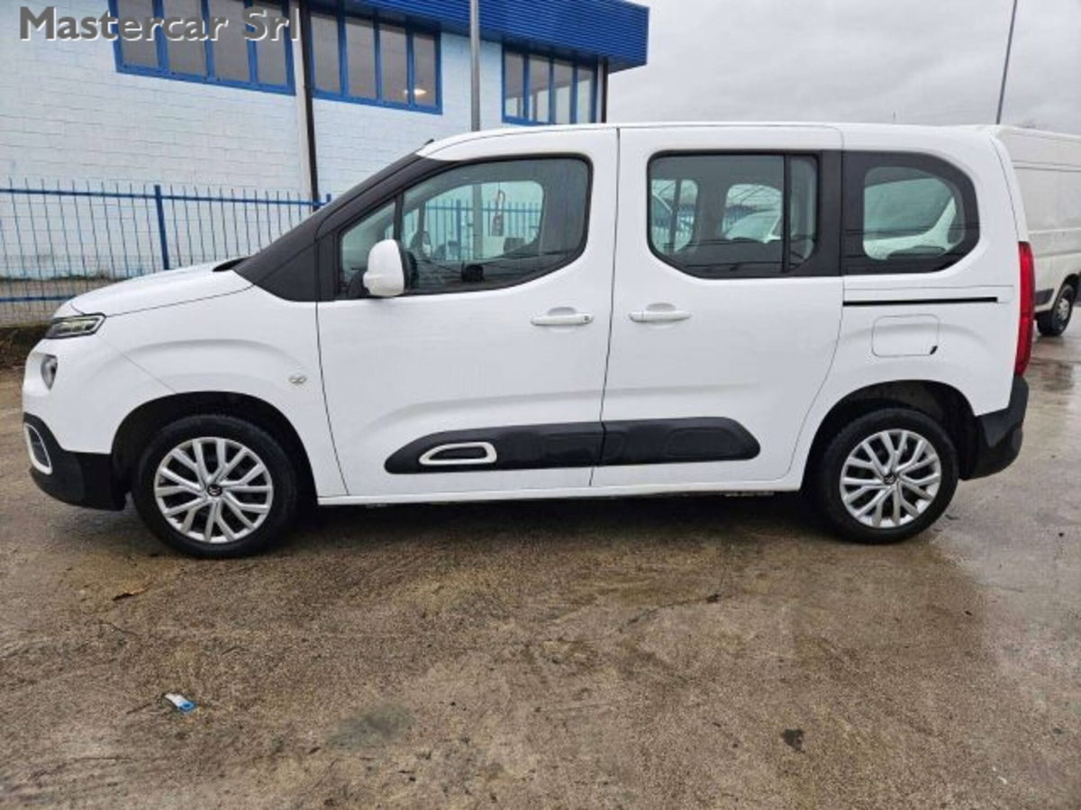 Citroen Berlingo BlueHDi 100 XL Live (7)