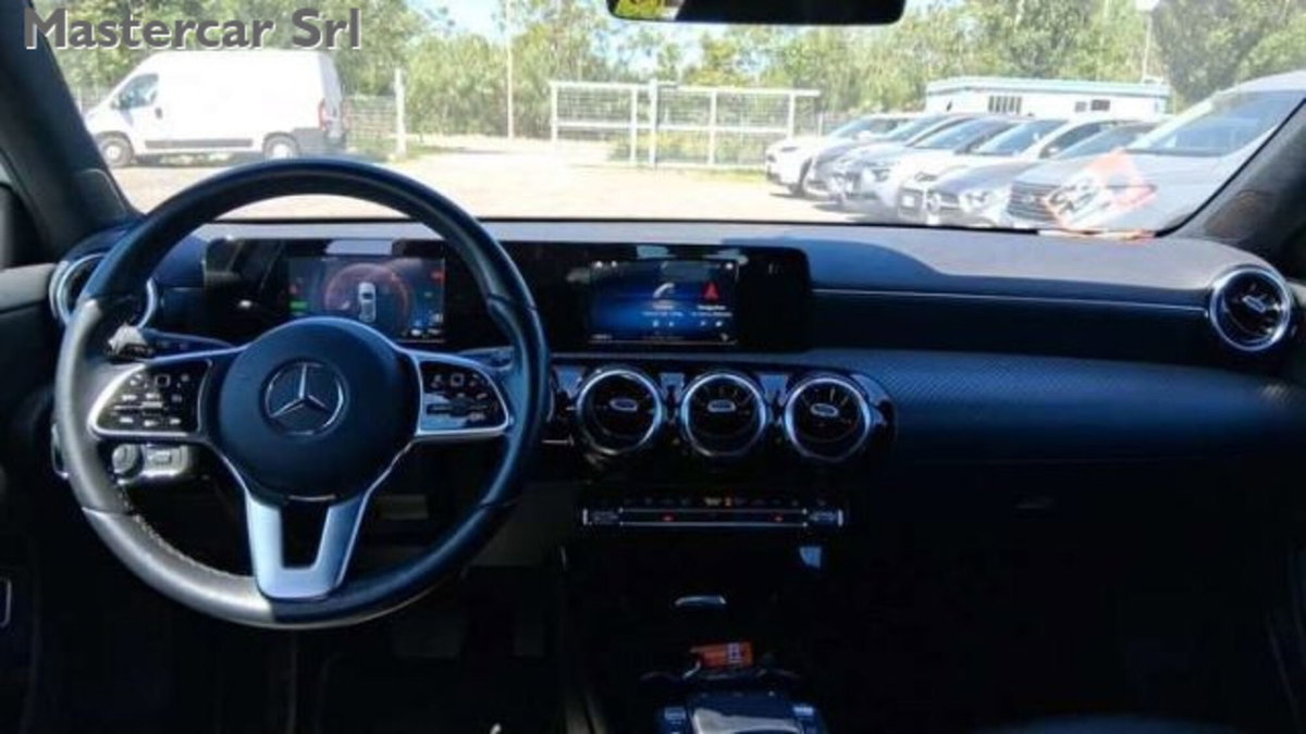 Mercedes-Benz Classe A 250 e phev Business Extra auto (6)