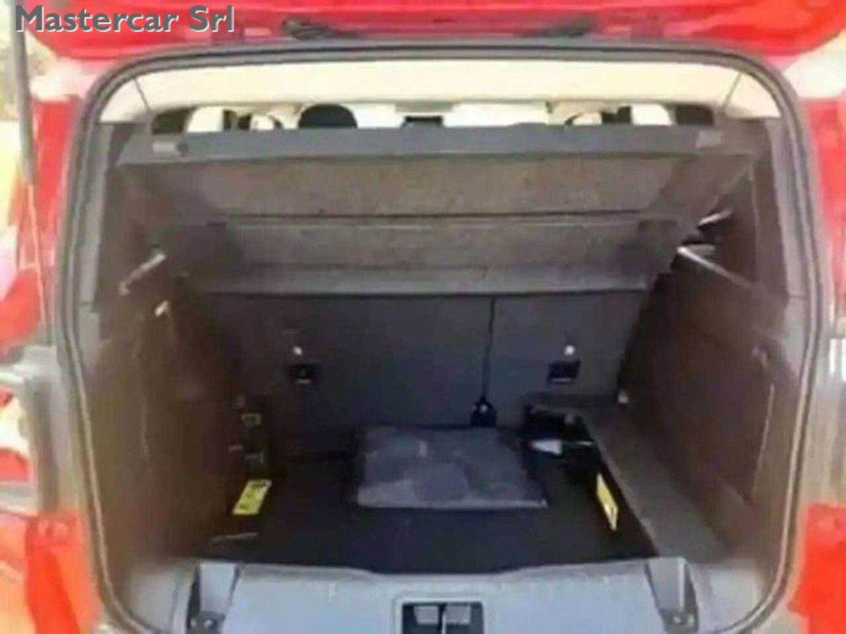 Jeep Renegade 1.3 T4 190CV PHEV 4xe AT6 Limited (13)