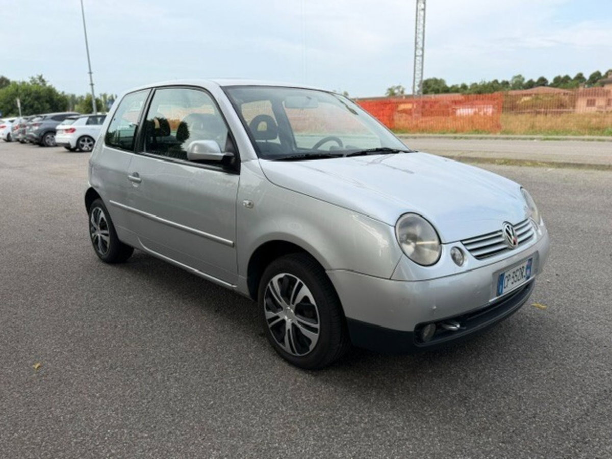 Volkswagen Lupo 16V cat Highline (3)